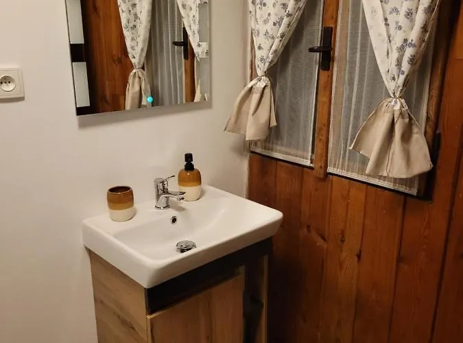 Chata Pod Tolstejnem Jiřetín pod Jedlovou