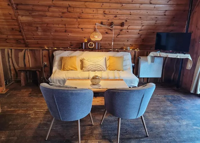 Chata Pod Tolstejnem Lodge